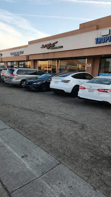 Quan Gio Bar & Grill