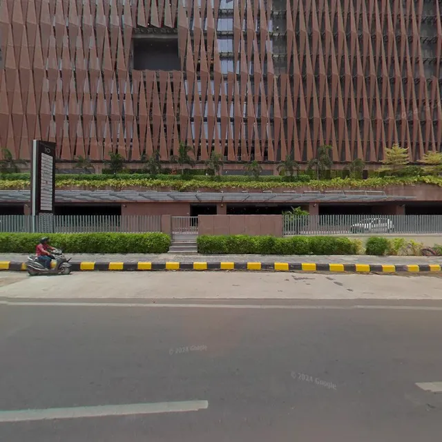 Rolls on Wheels - Shawarma & Wraps