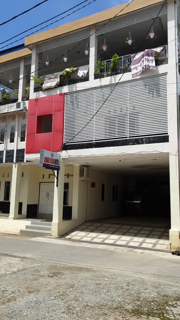 RedDoorz Syariah Near Lapangan Dwiwarna Barabai