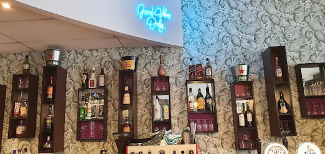 Mama's Sizzler Restaurant and Bar