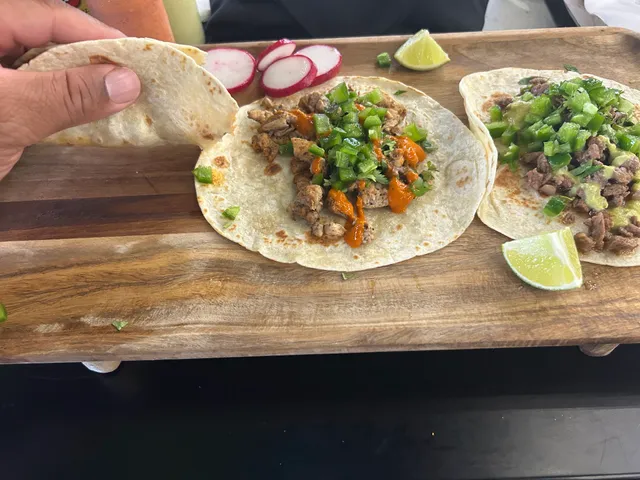 La Pura Vida Tacos & Tequila