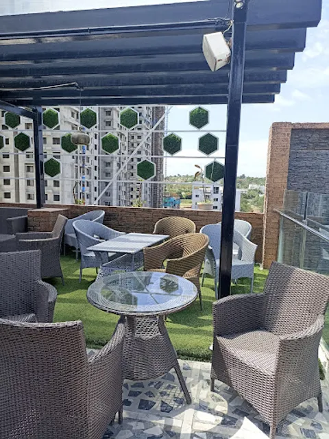 Yum Yum Tree Arabian Food Court gachibowli