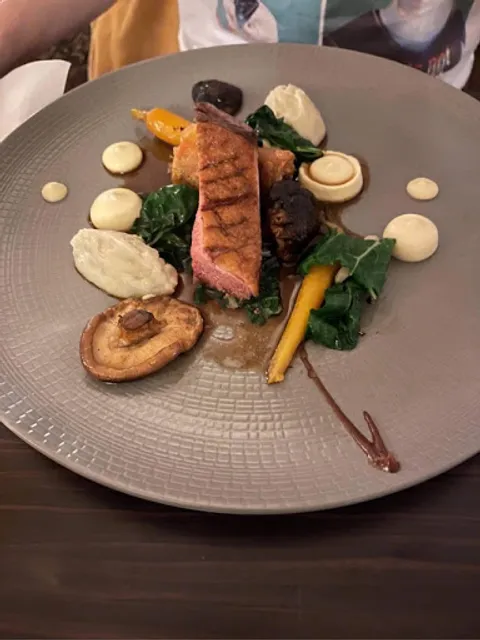 Cloisters Restaurant