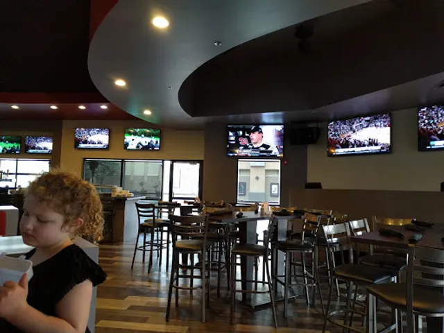 Headquarters Grill Bar Sushi