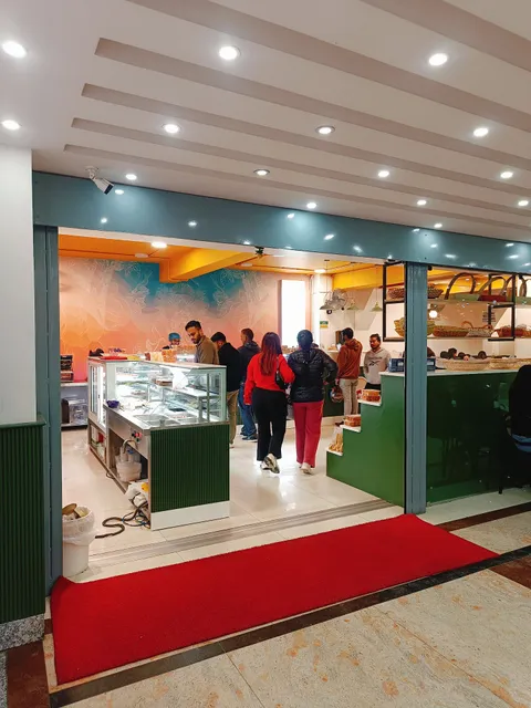 Tip Top Sweets Kamalpokhari