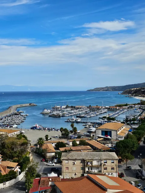 La Rupe Apartments Tropea