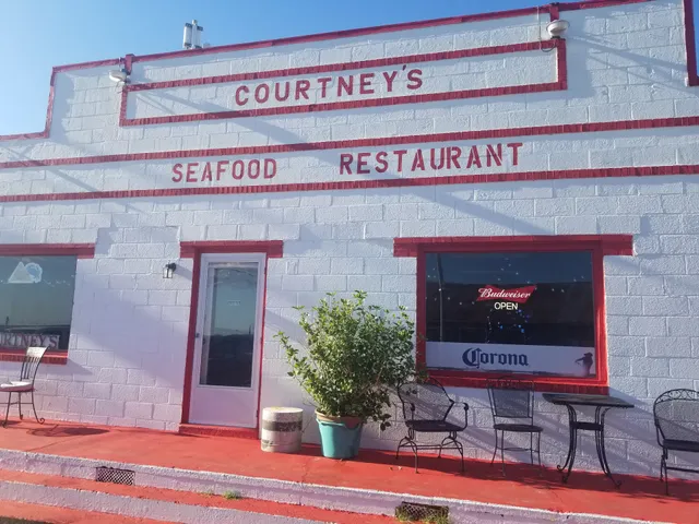 Courtney's Restaurant-Seafood