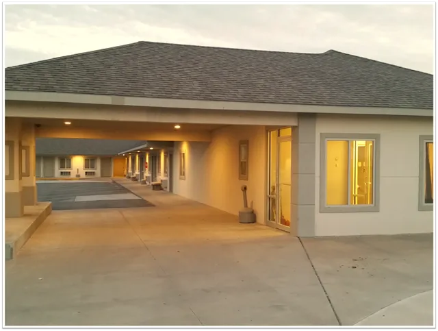 Cimarron Crossing Motel