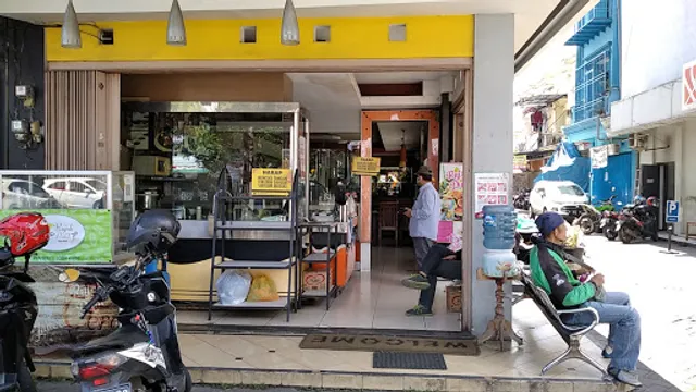 Resto Mie Gang Jangkrik (halal)