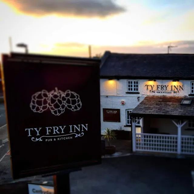 Ty Fry Inn