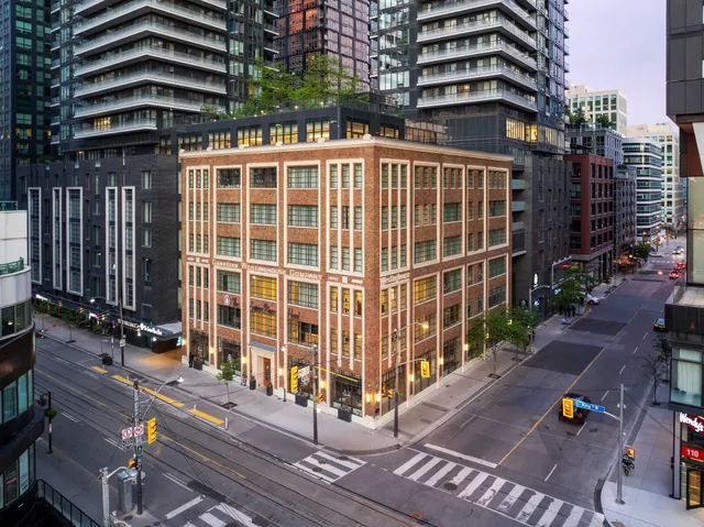 Sutton Place Hotel Toronto