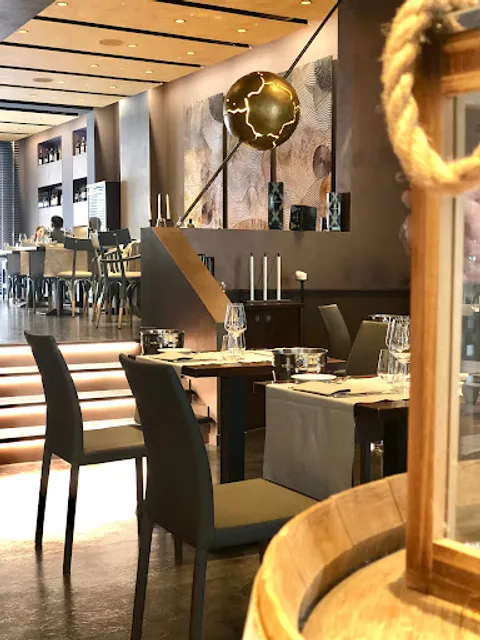 Alchimia Restaurant & Lounge