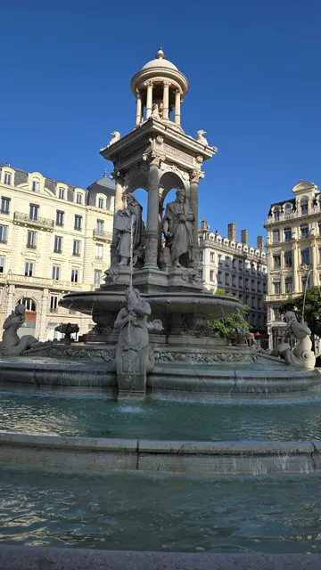 Fontaine des Jacobins