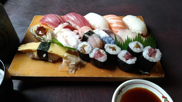 Darumasushi Katahara