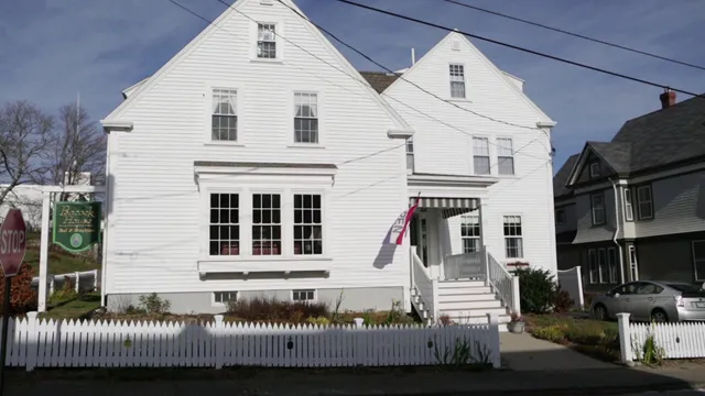 Peacock House Bed & Breakfast