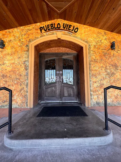 Pueblo Viejo Livingston