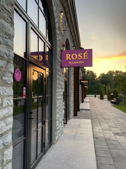ROSÉ by Carré d'Or