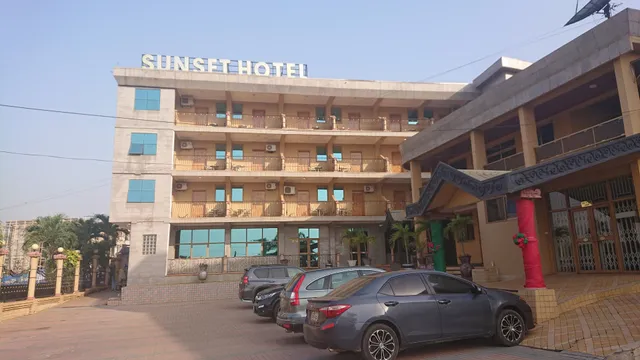Sunset Hotel