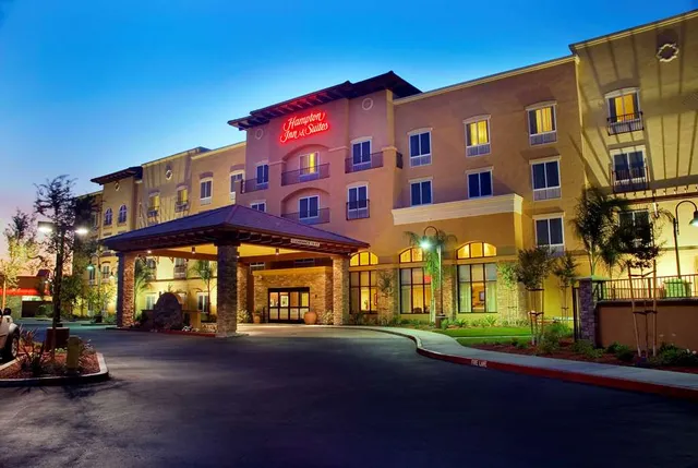 Hampton Inn & Suites Lodi