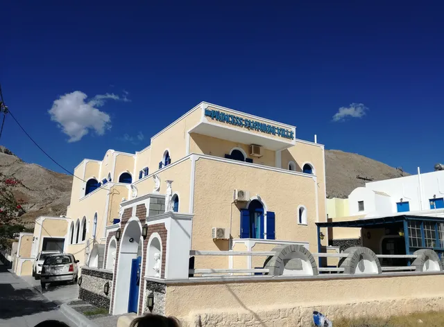 PRINCESS SANTORINI VILLAS Α.Ε.