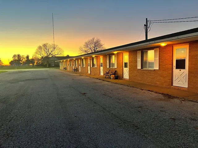 Hotel Prairie Winds Carthage Keokuk Hwy 136