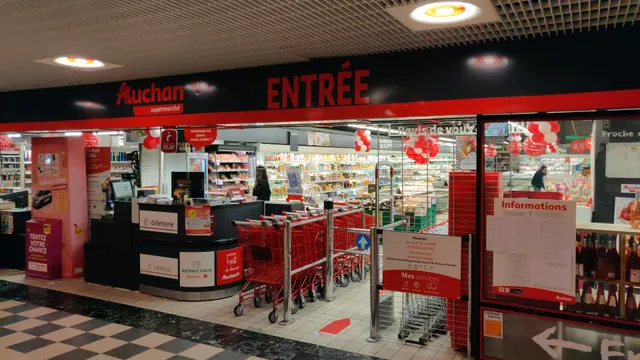 Auchan Supermarché Tours Galerie Palais