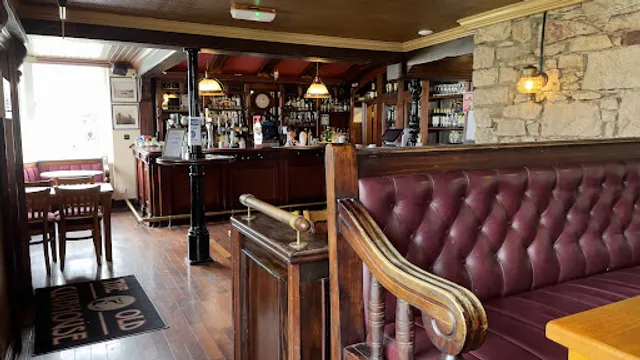 The Old Clubhouse Pub & Restaurant