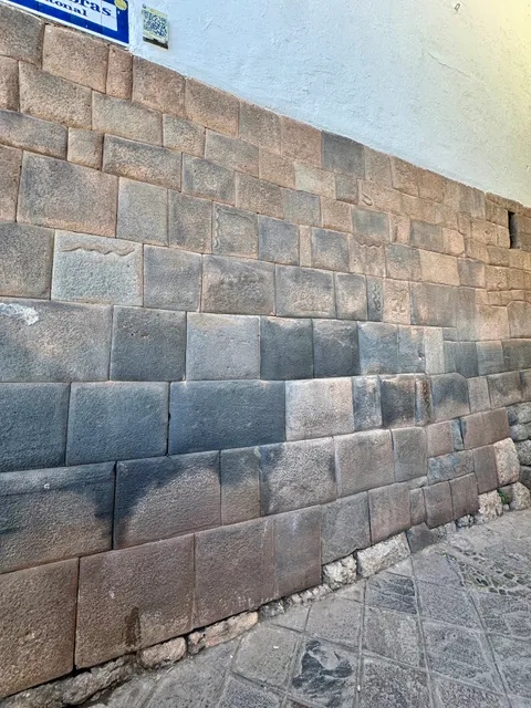 The Wall of the Seven Serpents - Amaru Cancha