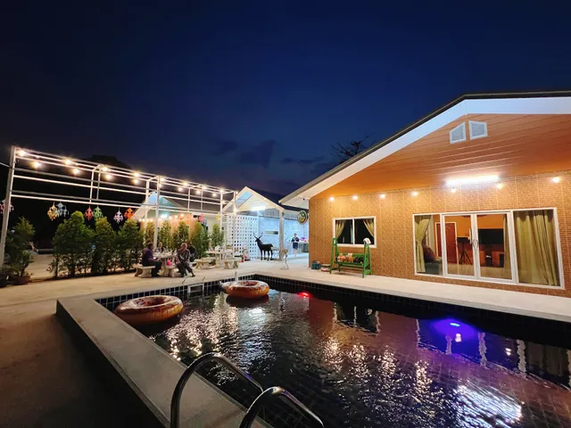 รดาพูลวิลล่า นครนายก Rada Pool Villa Nakhon Nayok