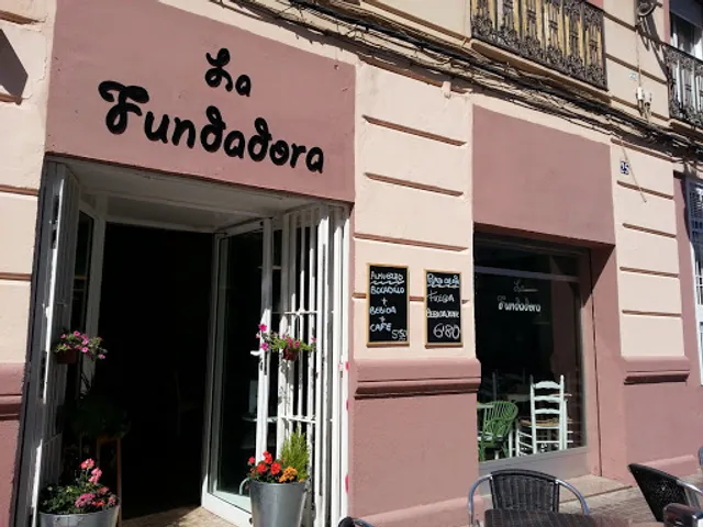 La Fundadora Cafetería & Tartas