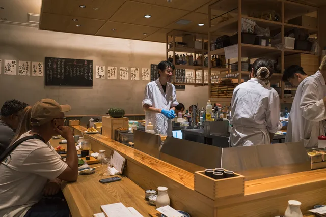 SUSHI RESTAURANT HIBI HAREBARE