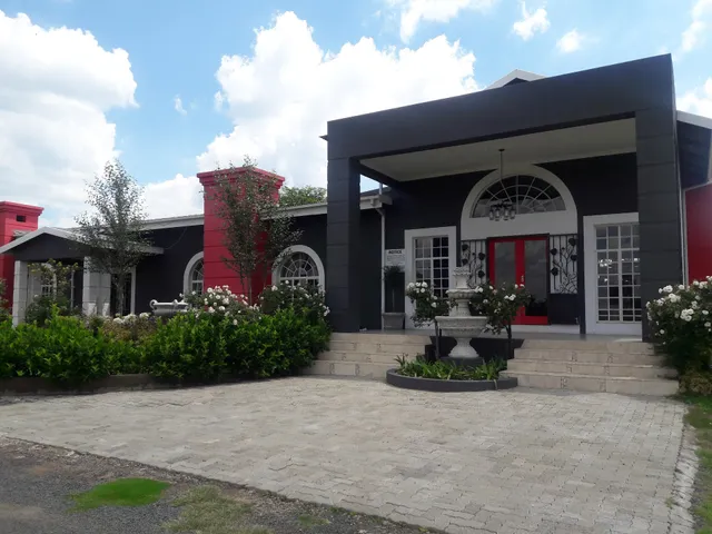 Beaulerland Manor House