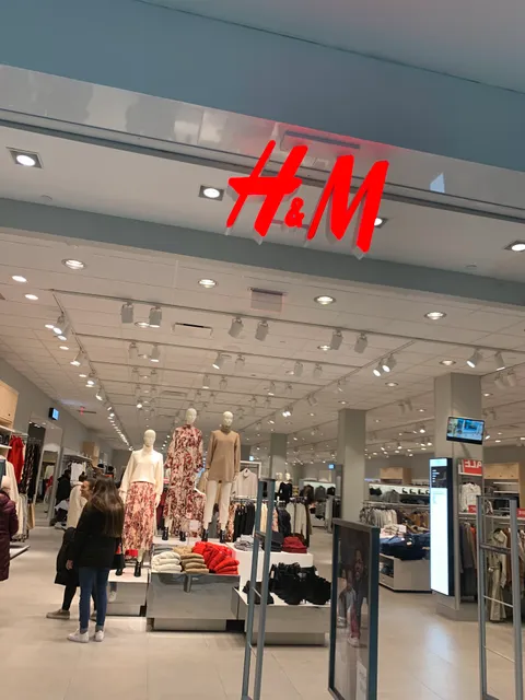 H&M