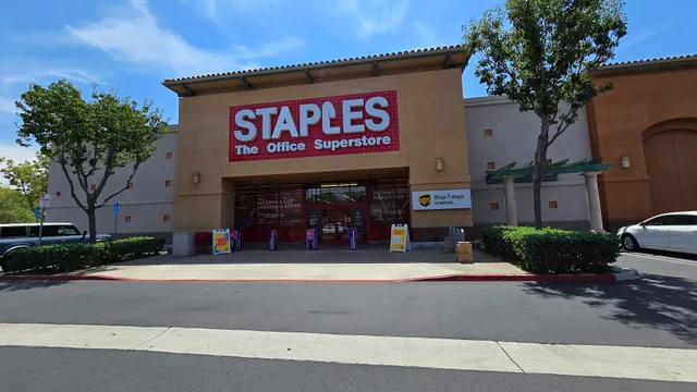 Staples