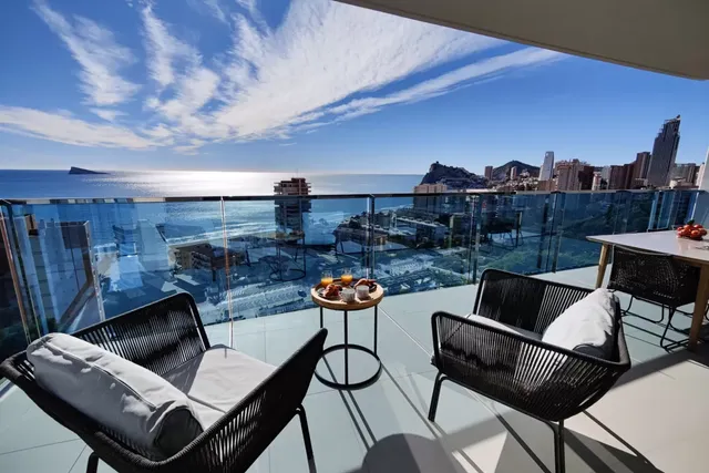 RENTAL BENIDORM apARTs SL / PONIENTE