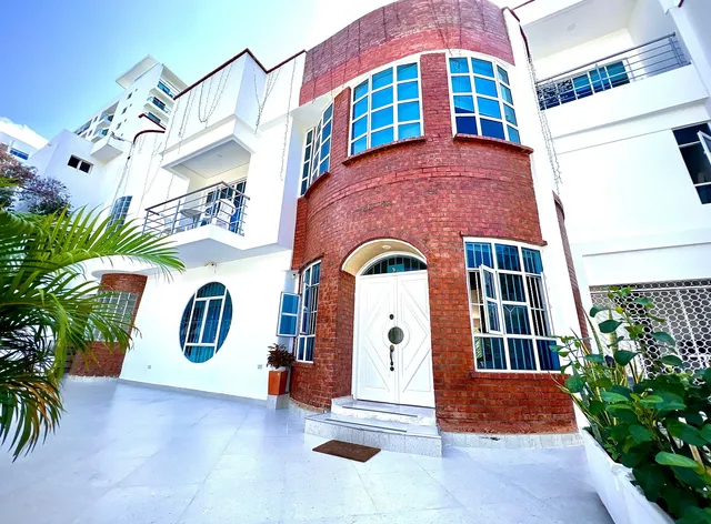 Charme 64 Casa Boutique Aeropuerto