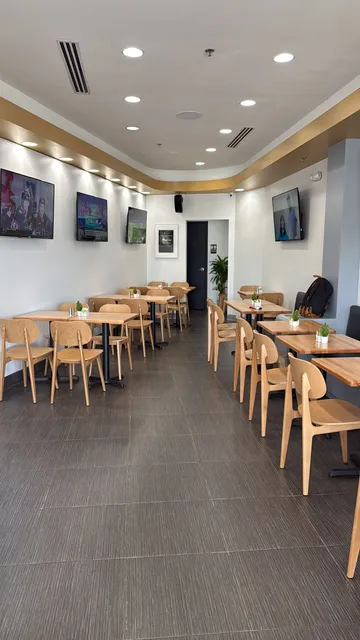 Macanudo Cafe-resto Argentino