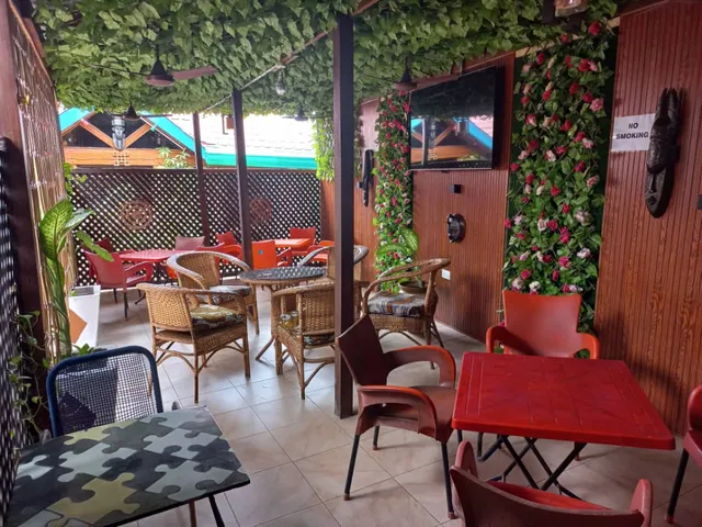 Club 10 budget hotel