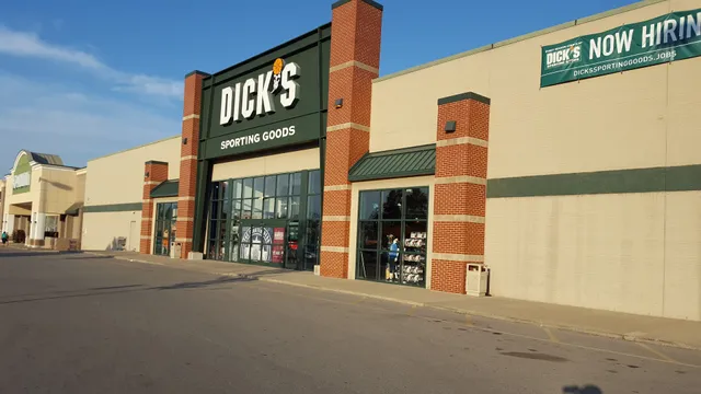 DICK'S Sporting Goods
