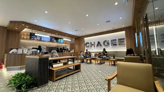 Chagee 霸王茶姬 • Mahkota Parade