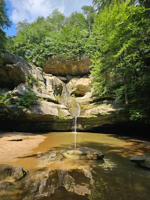 Cedar Falls Trailhead Parking