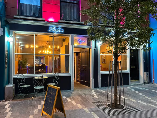 Layla's Indian Cuisine