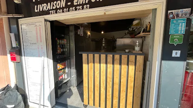 La tour de pizz - Plan de Cuques