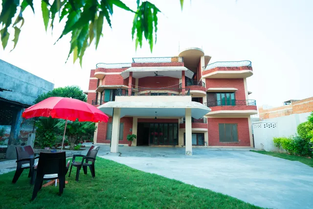 Krimson Bricks Homestay