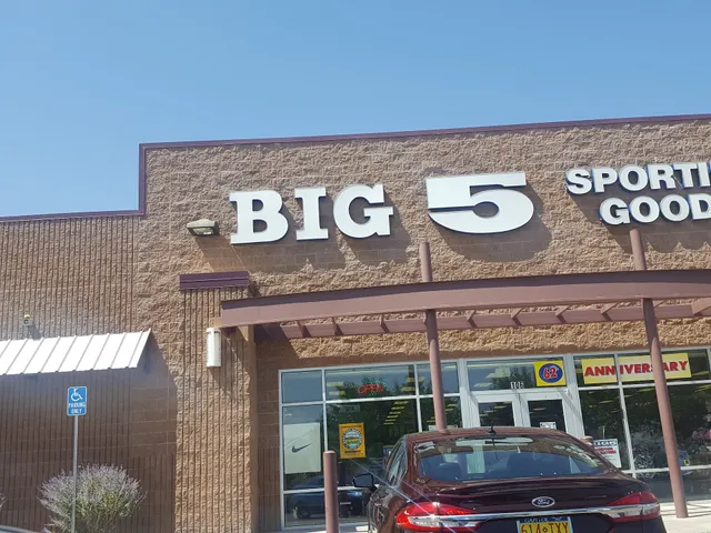 Big 5 Sporting Goods