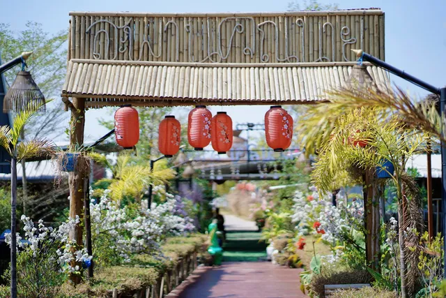 Farm Sook Cafe, Maha Sarakham City