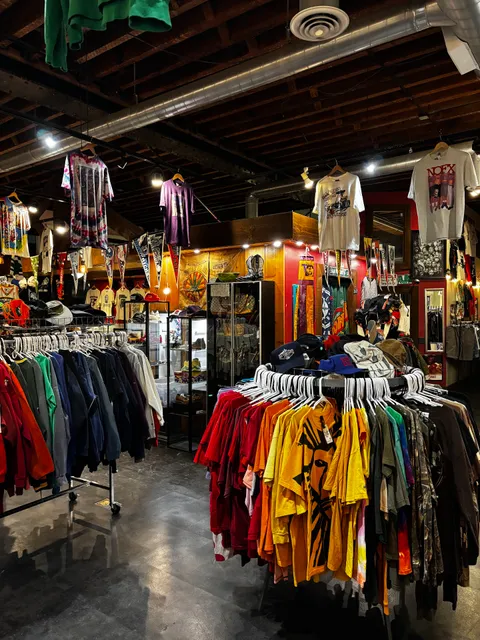 Break Away Vintage Market