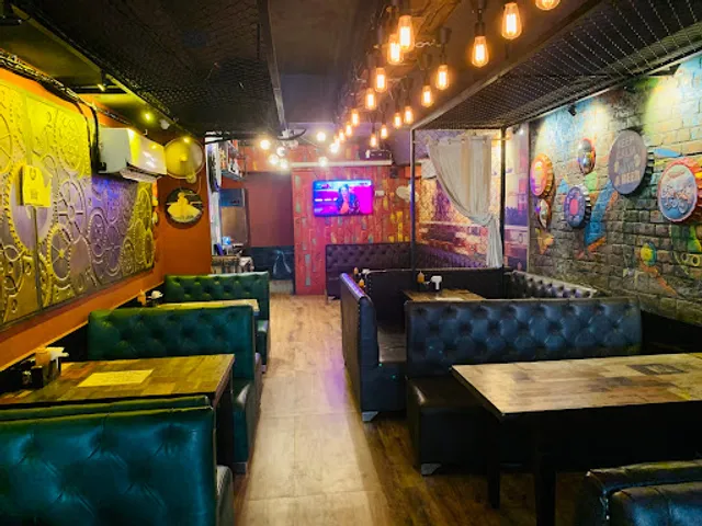 Talli Station Naraina