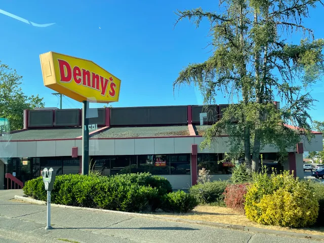Denny's Restaurant