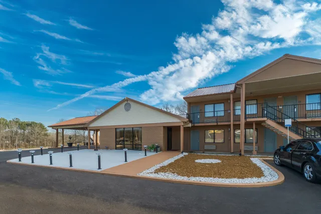 Quality Inn & Suites Corinth West